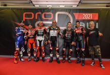 Asyik Nih, Penggemar Vmoto Bisa Balapan Bareng Pembalap Kelas Dunia Vmoto Soco