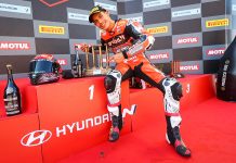 Race 2 WorldSBK Katalunya: Rinaldi Menang, Sykes Didiagnosis Gegar Otak Race 2 WorldSBK Katalunya