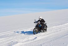 Ekspedisi 2 Royal Enfield Himalayan ke Kutub Selatan Rayakan 120 Tahun Himalayan ke Kutub Selatan
