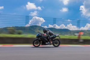 kawasaki-electric-motorcycle-testing-scaled Kawasaki Tinggalkan Motor Bensin