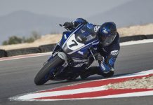 Yamaha Hadirkan Supersport Terbaru R7 dan Acara Balap Unik Yamaha R7 Supersport