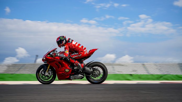 Ducati Panigale V4 2022