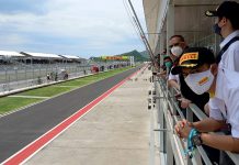 Menikmati Pirelli SBK Pit Lounge di Sirkuit Mandalika Seharga Rp 19,5 Juta Pirelli SBK Pit Lounge