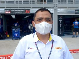 Sensasi Melihat Langsung Kegiatan di Paddock Tim Balap WSBK Mandalika 2021 Paddock Tim Balap