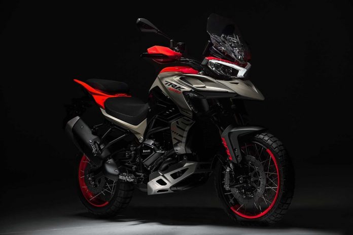 Benelli TRK800 di EICMA