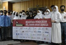 Relawan Anak Bangsa Donasikan Beasiswa Buat Anak Yatim Piatu Akibat Covid-19 RAB Donasi Beasiswa