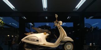 Harga Vespa 946 Christian