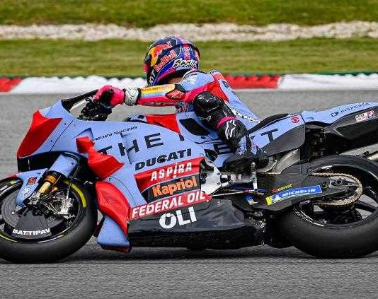 Bastianini Pecahkan Rekor di Tes Sepang Hari ke-2 Bastianini Pecahkan Rekor