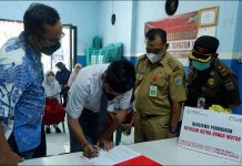 Yayasan AHM Salurkan Beasiswa untuk 242 Pelajar di DKI dan Jabar Yayasan AHM Salurkan Beasiswa