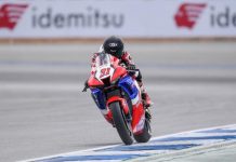 Race 1 ASB1000 ARRC: Gerry Salim Harus Puas Hanya Finis ke-8 Gerry Salim