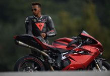 MV Agusta F4 LH44, Edisi Khusus Lewis Hamilton, akan Dilelang MV Agusta F4 LH44