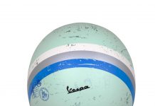 Helm Vespa Genuine Heritage untuk Melengkapi Gaya Hidup Ber-Skuter