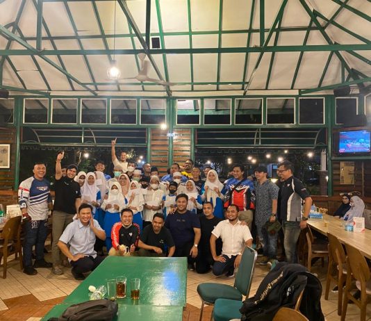 Komunitas Super Riders Sambut Ramadan dengan Berbagi Bersama Anak Yatim Super Riders