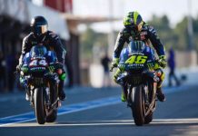 Lewis Hamilton Akui MotoGP Lebih Berbahaya dari F1 Lewis Hamilton dan Valentino Rossi