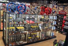 One3 Motoshop Jadi Ekosistem Pecinta Modifikasi Motor dan Mobil One3 Motoshop