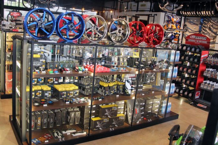 One3 Motoshop One3 Motoshop