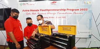 8 Pebengkel Muda Yayasan