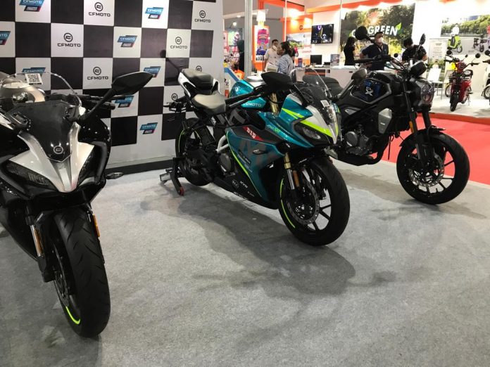 CFMoto CF250SR dan CF250CLX