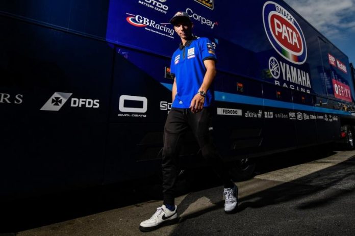 Razgatlioglu Mengetes Yamaha MotoGP