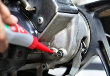 Setelah Ganti Pelumas Mesin Skuter Matik Jangan Lupa Ganti Pelumas Gardan Ganti pelumas gardan skuter