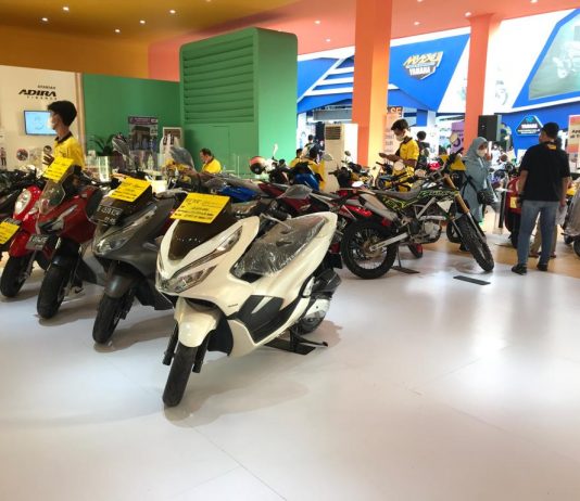 Jakarta Fair 2022: Tinggal 4 Hari, Trade in Adira Ada Bonus Menarik Bonus Menarik Adira Finance