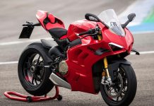 Ducati Panigale V4 2023 Diupgrade Elektronik, Lebih Piawai di Trek Ducati Panigale V4 2023