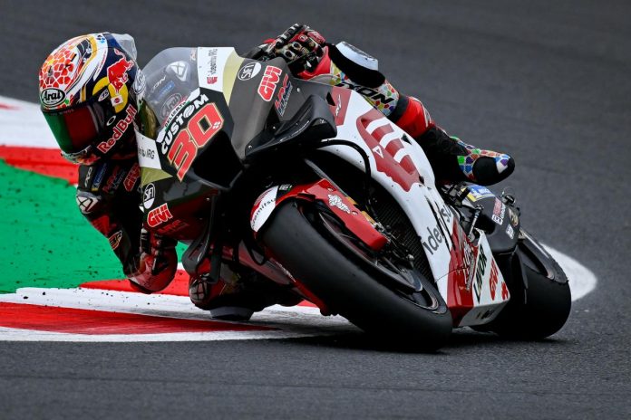 Nakagami Tetap Bersama LCR