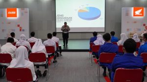 AHM_CariAman02 AHM Edukasi Keselamatan Berkendara