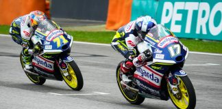 Max Racing Team Keluar