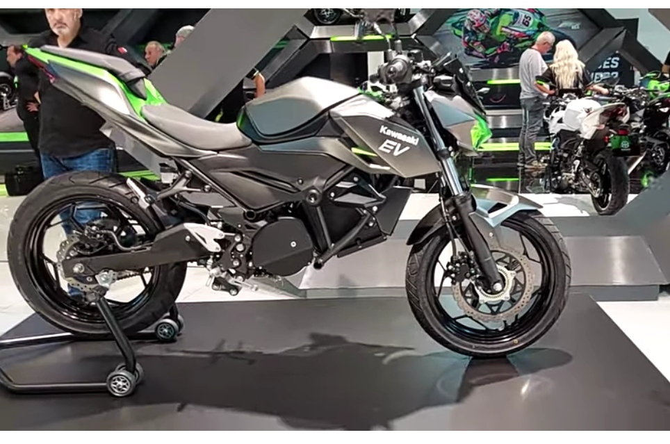 Kawasaki Hadirkan Konsep EV