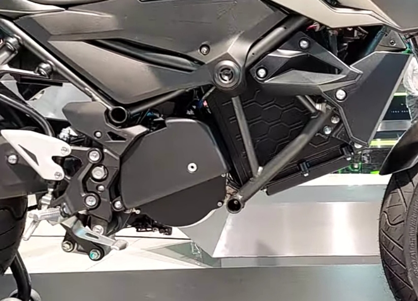 Kawasaki Hadirkan Konsep EV