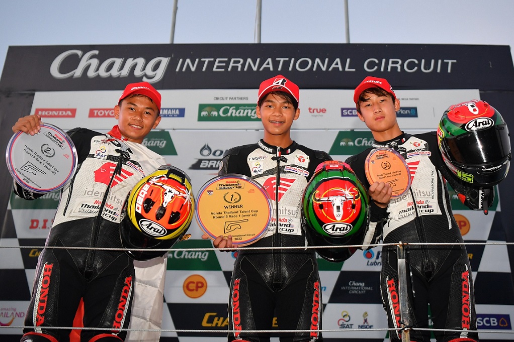 Decksa Podium ke-2 Race1