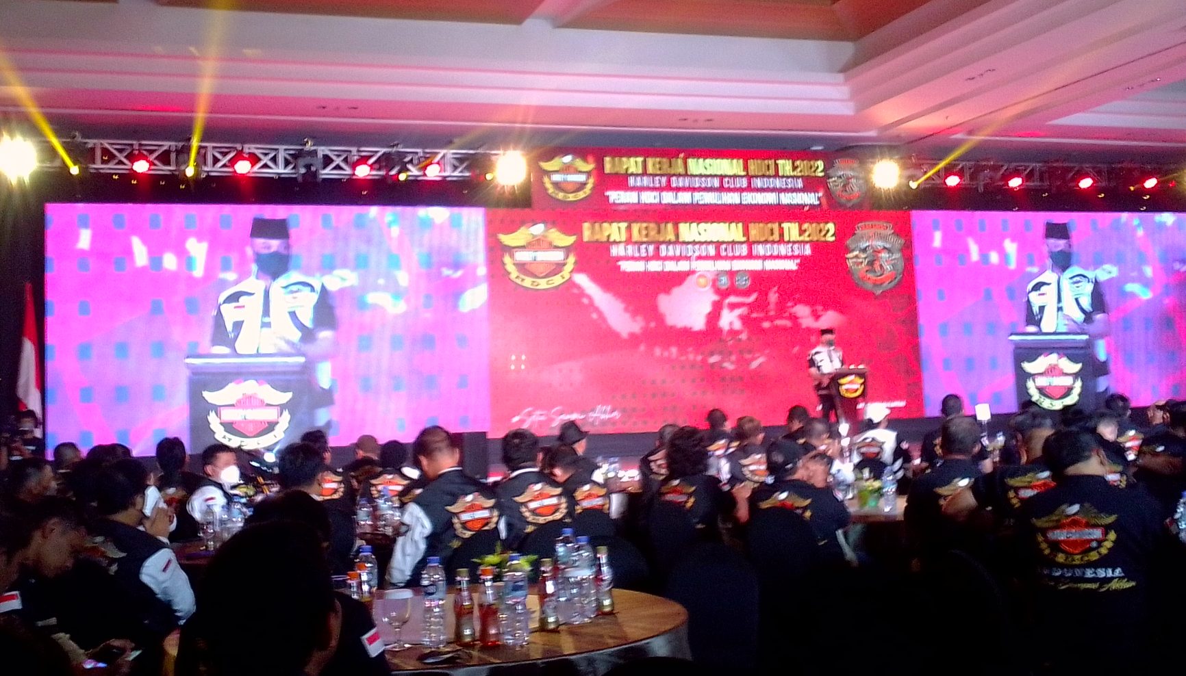 Teddy Minahasa Mengundurkan Diri