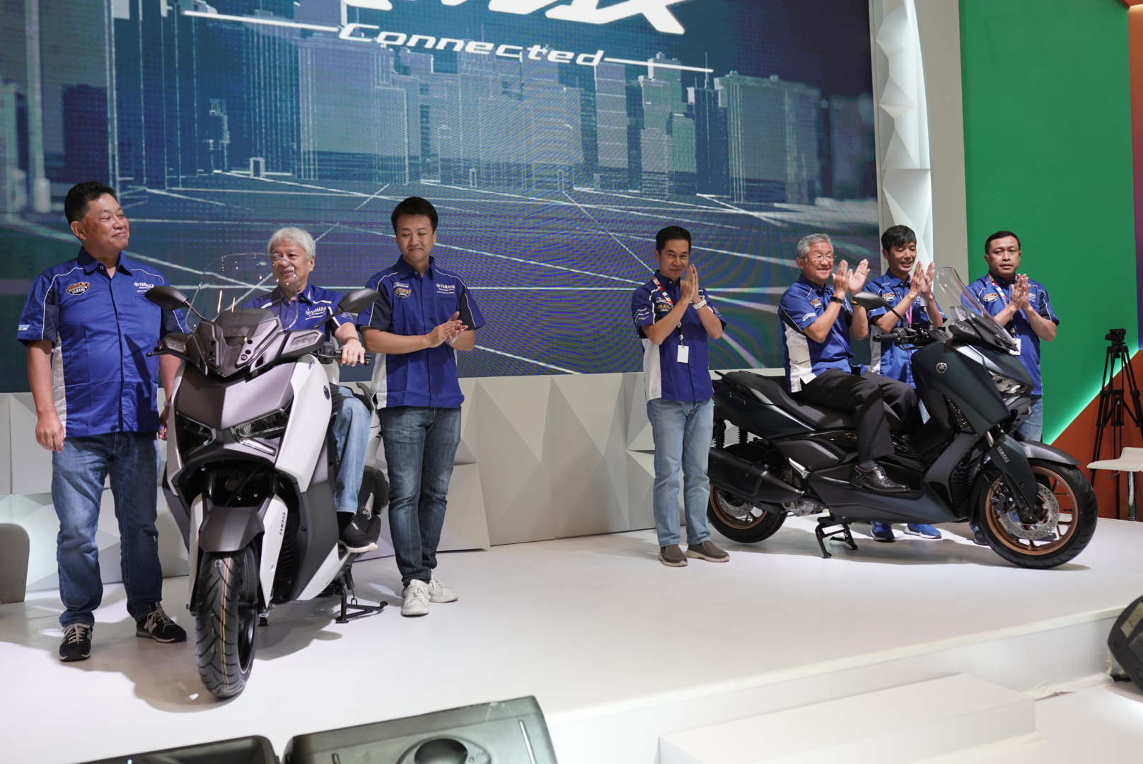 Yamaha Luncurkan XMax TFT