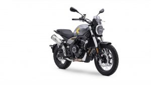voge-s-new-525-acx-scrambler-to-hit-european-market-in-2023 Voge 525 ACX Scrambler