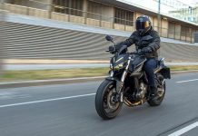 SRK 700 2023, Naked Sporty yang Akan Menembus Amerika SRK 700 2023