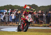 Race 1 WorldSBK 2023 Australia, Bautista Juara Petrucci Dihukum Race 1 WorldSBK 2023 Australia