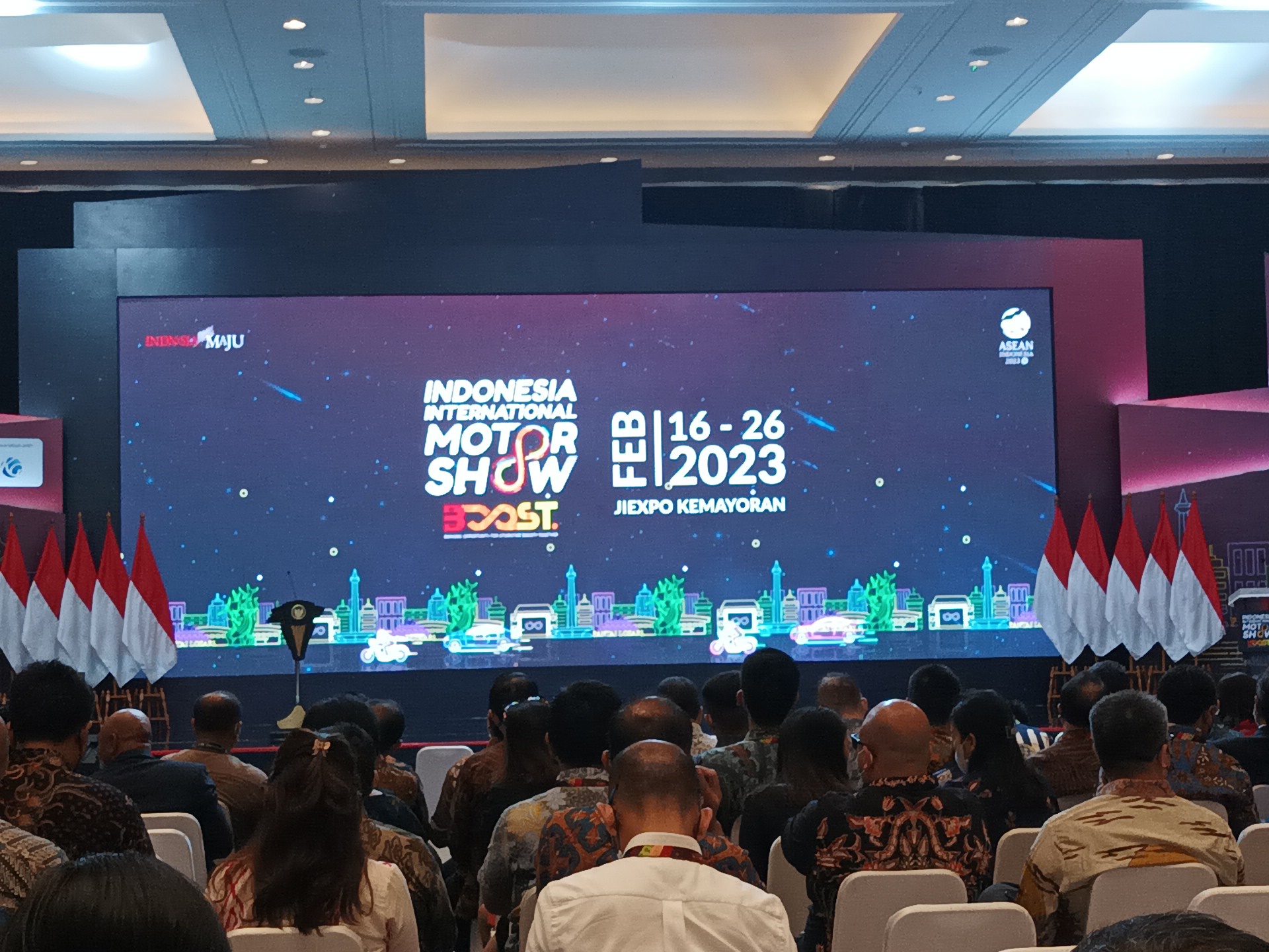 IIMS 2023 Dibuka Presiden RI, Mendorong Trend EV dan Ekspor