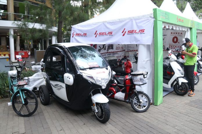 Electric Vehicle Standards Expo