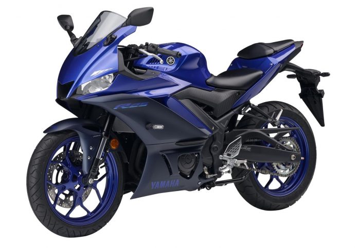 Yamaha R25 2023