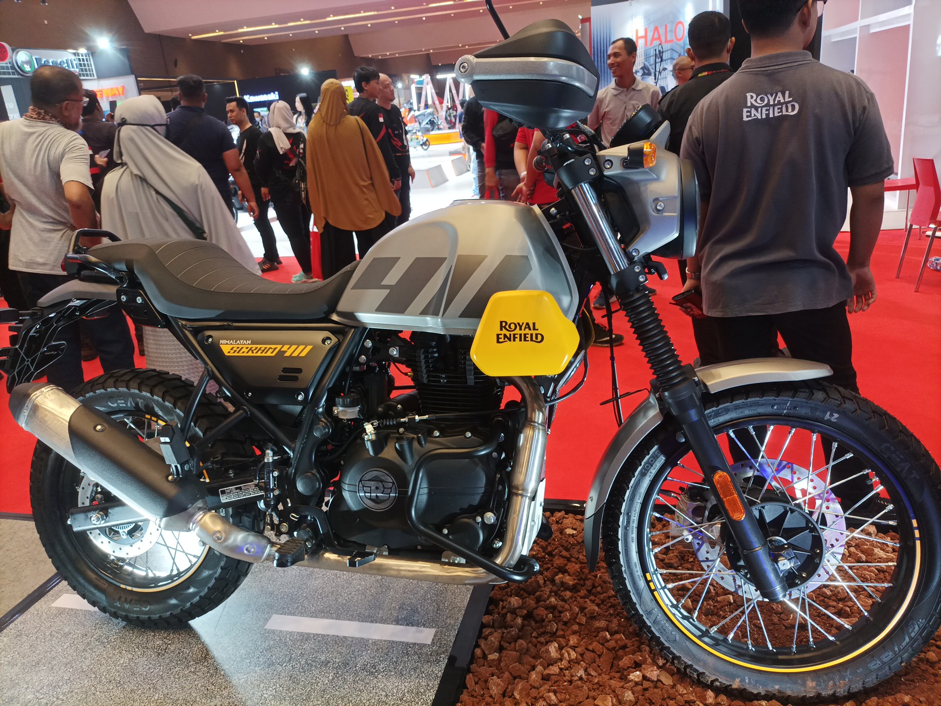 Royal Enfield Scram411