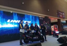 IIMS 2023: United E-Motor Tech MX-1200 Diluncurkan Sebagai Escooter Harian United E-Motor Tech MX-1200