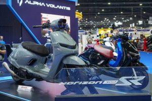 BIMS 2023: Alpha Volantis Horizon 300SR, Skuter Bergaya Custom Street Racer