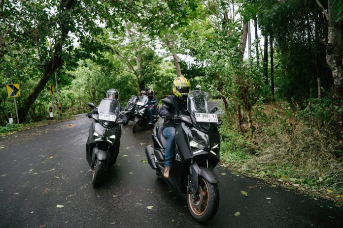 Yamaha XMax Connected Menjadi Skuter Matik High Terbaik