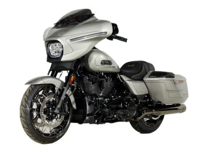 Penampakan Harley-Davidson CVO Street Glide 121