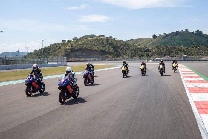 Tips Aman Berkendara di Aprilia Experience di Mandalika