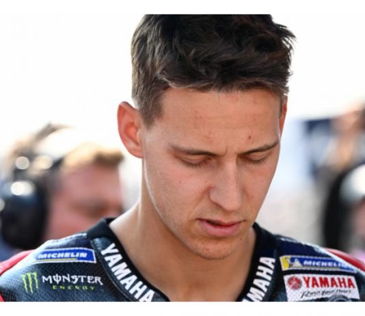 Quartararo Tetap di Yamaha sampai MotoGP 2026 Pembalap Fabio Quartararo akan tetap bersama Yamaha Racing sampai MotoGP 2026. Quartararo menepis isu ia akan hengkang setelah Yamaha terpuruk setelah menjadi Juara Dunia 2021.