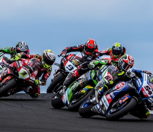 Hasil Race 1 WorldSBK 2023 Inggris, Bautista Akhirnya Menang di Donington Race 1 WorldSBK 2023 Inggris