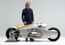 BMW The Crown, R 18 Custom Peringati 100 Tahun BMW Motorrad