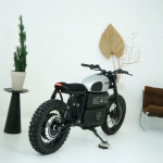 Custom E-Type Scrambler, Karya RGNT dan Crooked Motorcycles